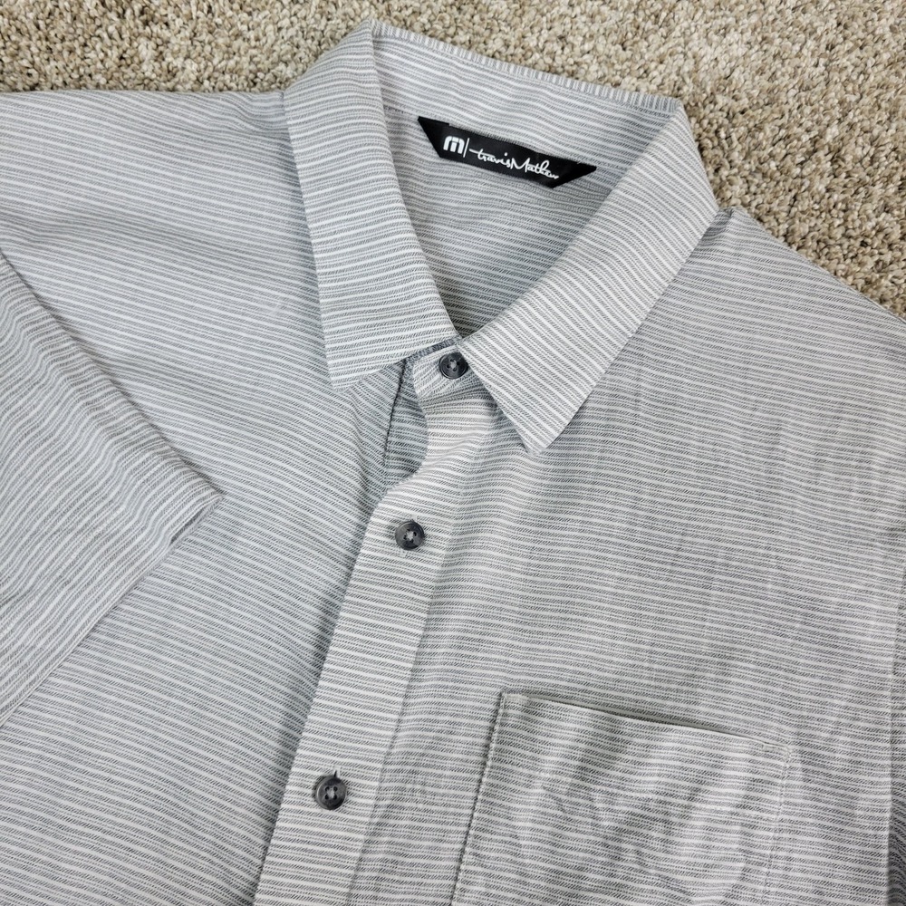 Travis Mathew Mens Medium Gray White Striped Strecth Knit Button Down SS